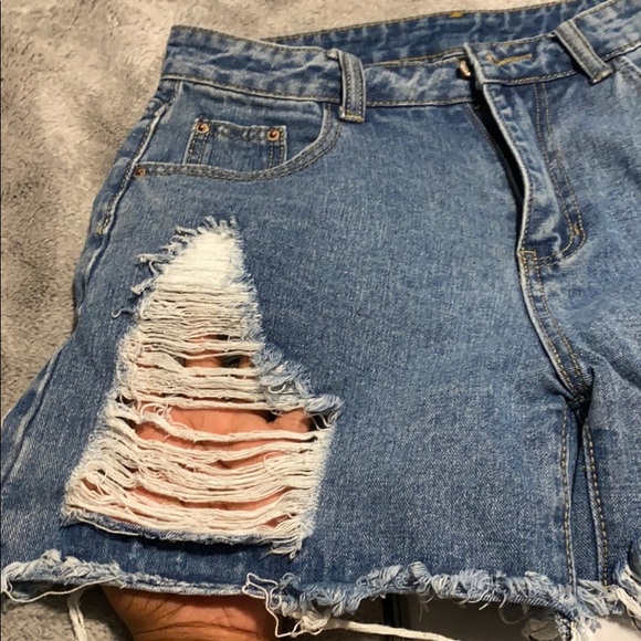 Raw Ripped/ Distressed Denim Shorts - Picture 6 of 7